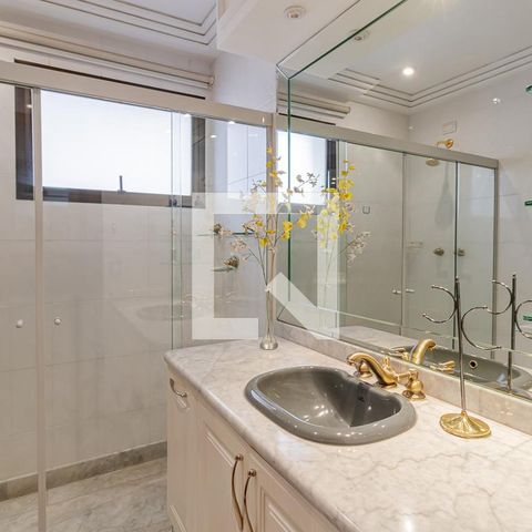 Apartamento à venda com 300m², 4 quartos e 4 vagasBanheiro da Suíte 4