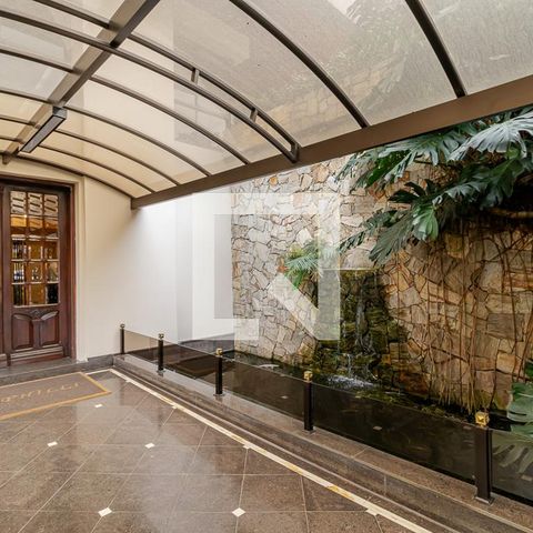 Apartamento à venda com 300m², 4 quartos e 4 vagasEntrada 