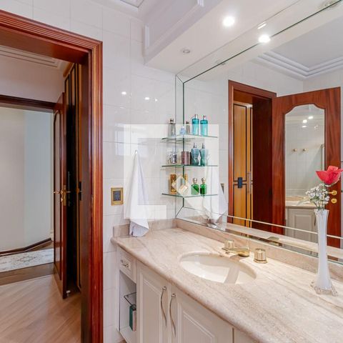 Apartamento à venda com 300m², 4 quartos e 4 vagasBanheiro da Suíte 3