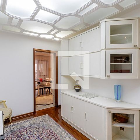 Apartamento à venda com 300m², 4 quartos e 4 vagasEscritório