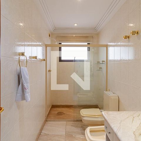 Apartamento à venda com 300m², 4 quartos e 4 vagasBanheiro da Suíte 2