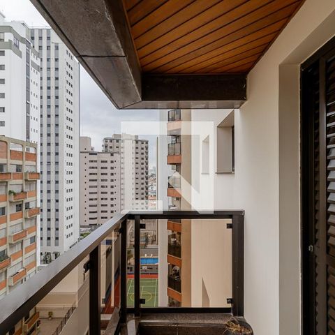 Apartamento à venda com 300m², 4 quartos e 4 vagasSacada da Suíte 2