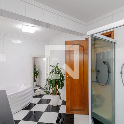 Apartamento à venda com 300m², 4 quartos e 4 vagasBanheiro da Suíte 1