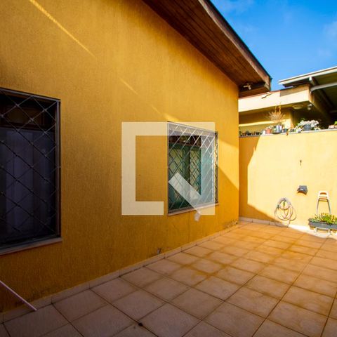 Casa à venda com 177m², 2 quartos e 3 vagasQuintal