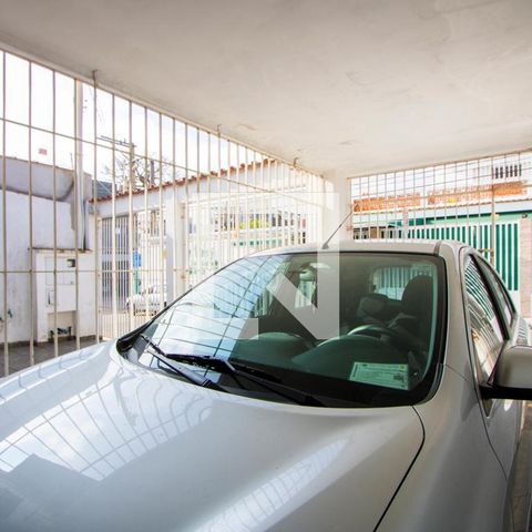 Casa à venda com 177m², 2 quartos e 3 vagasGaragem