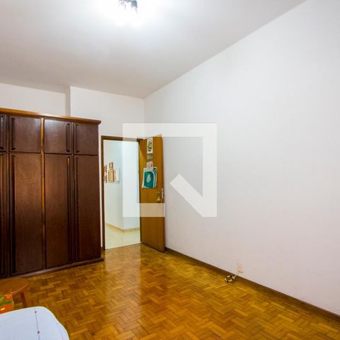 Casa à venda com 177m², 2 quartos e 3 vagasQuarto 2
