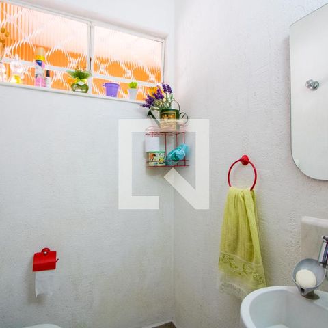 Casa à venda com 177m², 2 quartos e 3 vagasLavabo