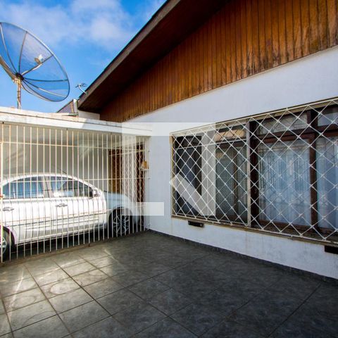 Casa à venda com 177m², 2 quartos e 3 vagasGaragem