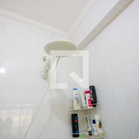 Casa à venda com 177m², 2 quartos e 3 vagasBanheiro