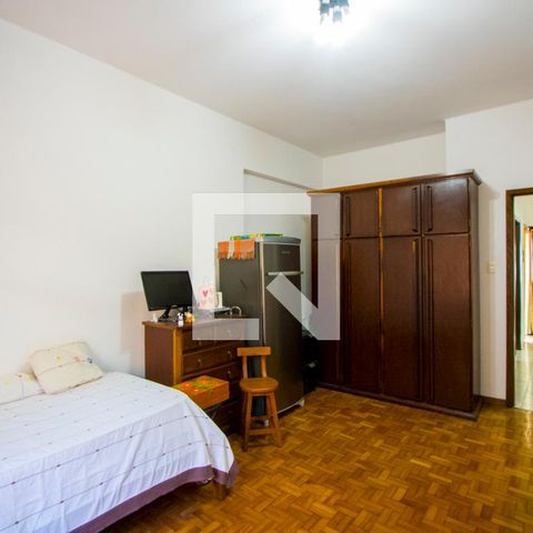 Casa à venda com 177m², 2 quartos e 3 vagasQuarto 2