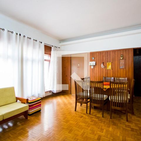 Casa à venda com 177m², 2 quartos e 3 vagasSala