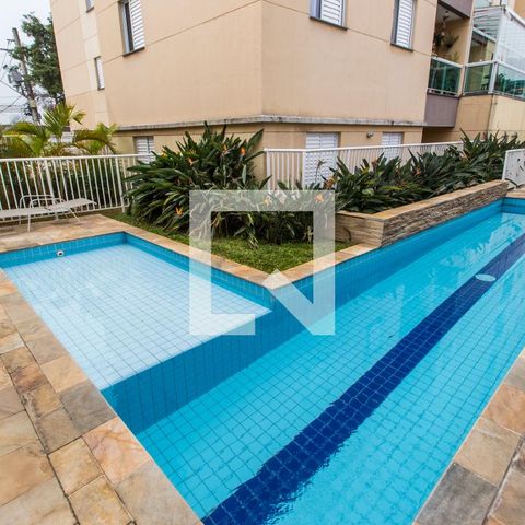 Apartamento à venda com 68m², 3 quartos e 1 vagaPiscina