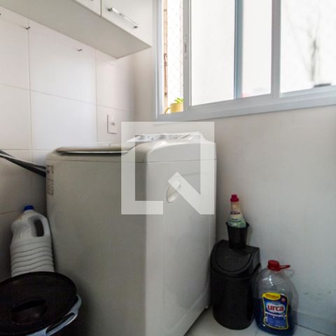 Apartamento à venda com 68m², 3 quartos e 1 vagaÁrea de Serviço