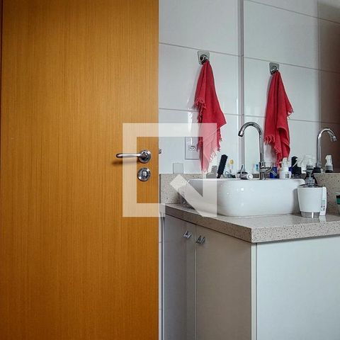 Apartamento à venda com 64m², 2 quartos e 1 vaga Apartamento à venda com 64m², 2 quartos e 1 vagaBanheiro Quarto 1 suíte