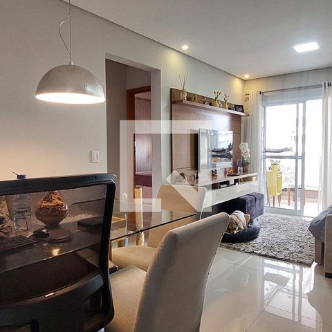 Apartamento à venda com 64m², 2 quartos e 1 vaga Apartamento à venda com 64m², 2 quartos e 1 vagaSala