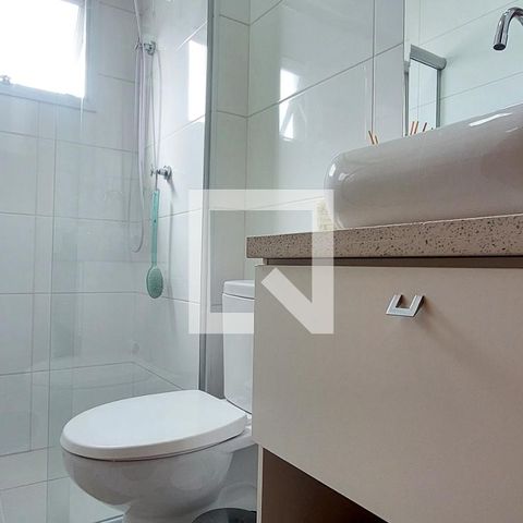 Apartamento à venda com 64m², 2 quartos e 1 vaga Apartamento à venda com 64m², 2 quartos e 1 vagaBanheiro 2