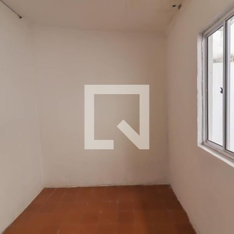 Casa à venda com 184m², 4 quartos e 2 vagas Casa à venda com 184m², 4 quartos e 2 vagasQuarto