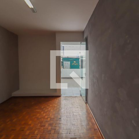 Casa à venda com 184m², 4 quartos e 2 vagas Casa à venda com 184m², 4 quartos e 2 vagasQuarto 3