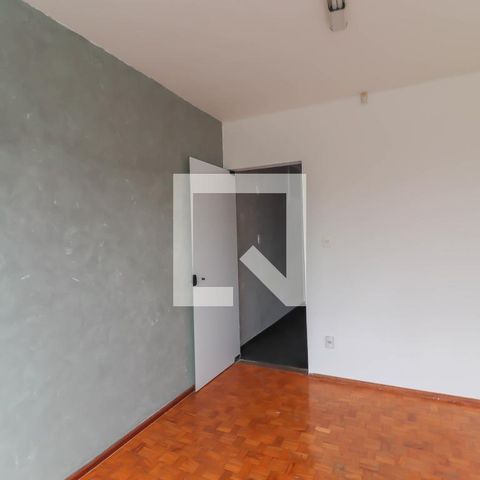 Casa à venda com 184m², 4 quartos e 2 vagas Casa à venda com 184m², 4 quartos e 2 vagasQuarto 1