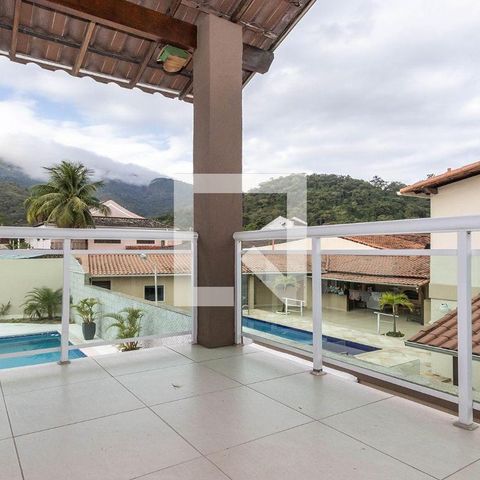Casa à venda com 440m², 4 quartos e 5 vagas