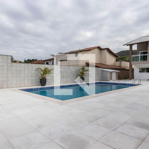 Casa à venda com 440m², 4 quartos e 5 vagas