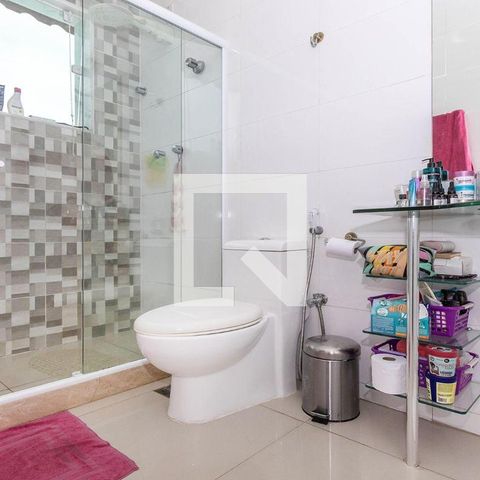 Casa à venda com 440m², 4 quartos e 5 vagas
