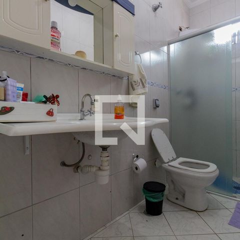 Casa à venda com 285m², 3 quartos e 6 vagas Casa à venda com 285m², 3 quartos e 6 vagasBanheiro