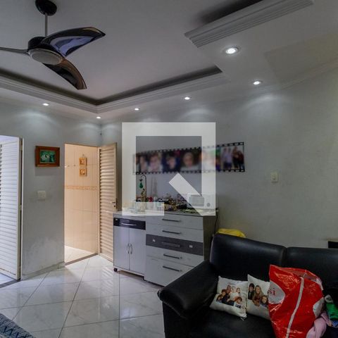 Casa à venda com 285m², 3 quartos e 6 vagas Casa à venda com 285m², 3 quartos e 6 vagasSalão