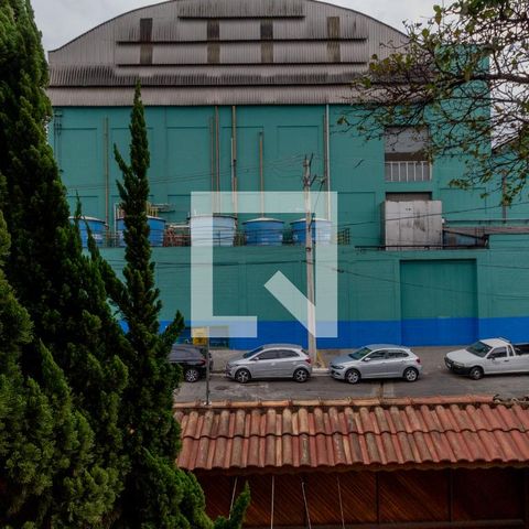 Casa à venda com 285m², 3 quartos e 6 vagas Casa à venda com 285m², 3 quartos e 6 vagasVista Quarto 1