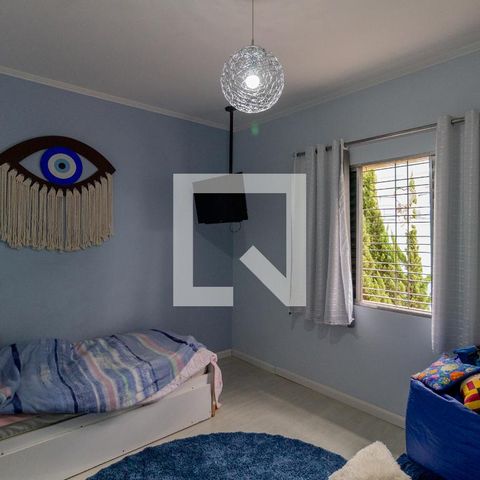 Casa à venda com 285m², 3 quartos e 6 vagas Casa à venda com 285m², 3 quartos e 6 vagasQuarto 1
