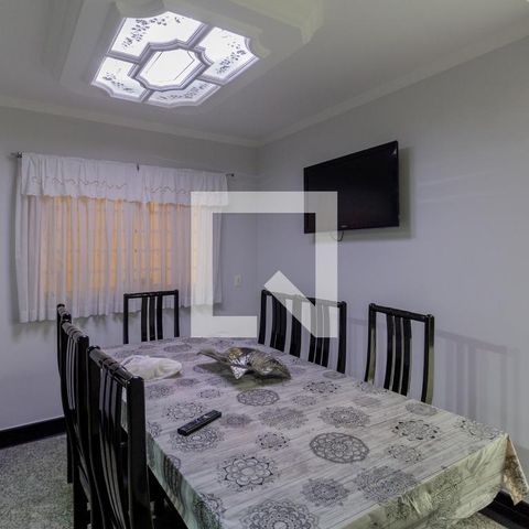 Casa à venda com 285m², 3 quartos e 6 vagas Casa à venda com 285m², 3 quartos e 6 vagasCozinha