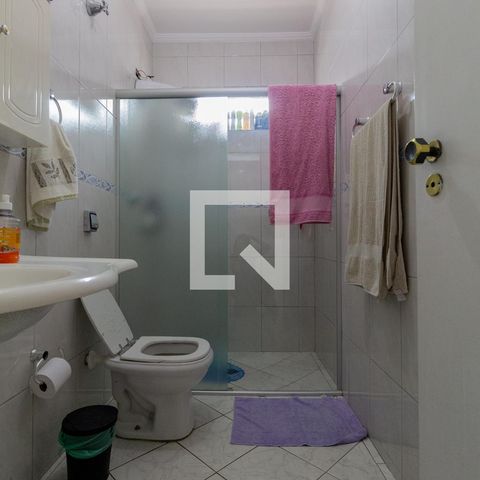 Casa à venda com 285m², 3 quartos e 6 vagas Casa à venda com 285m², 3 quartos e 6 vagasBanheiro