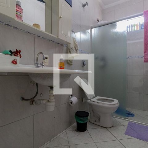 Casa à venda com 285m², 3 quartos e 6 vagas Casa à venda com 285m², 3 quartos e 6 vagasBanheiro