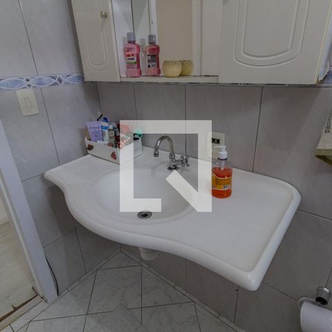 Casa à venda com 285m², 3 quartos e 6 vagas Casa à venda com 285m², 3 quartos e 6 vagasBanheiro