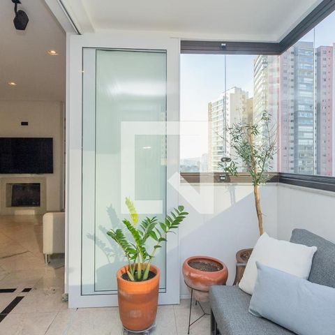 Apartamento à venda com 177m², 3 quartos e 3 vagas