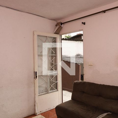 Casa à venda com 170m², 2 quartos e 1 vagaSala