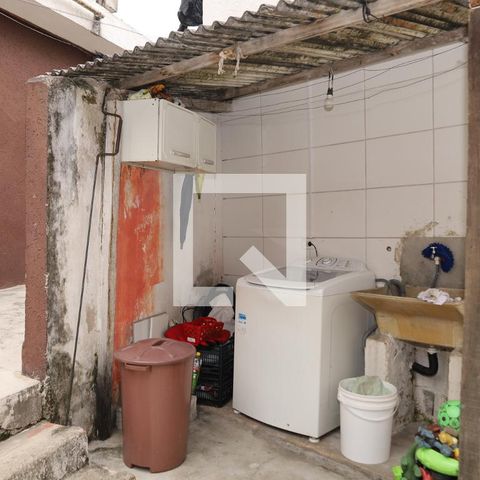Casa à venda com 170m², 2 quartos e 1 vagaÁrea de Serviço