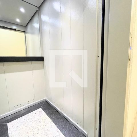 Apartamento à venda com 108m², 2 quartos e 2 vagasElevador