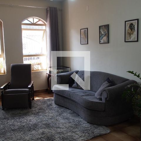 Casa à venda com 163m², 2 quartos e 1 vagaSala 