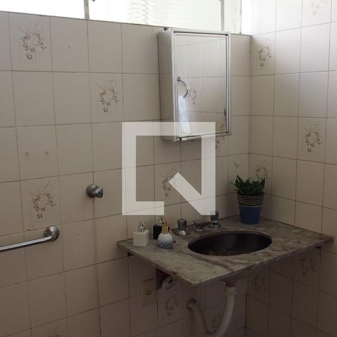 Casa à venda com 163m², 2 quartos e 1 vagaBanheiro 2