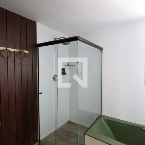 Apartamento para alugar com 210m², 3 quartos e 4 vagasBanheiro Social