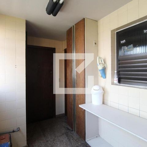 Apartamento para alugar com 210m², 3 quartos e 4 vagasÁrea de Serviço
