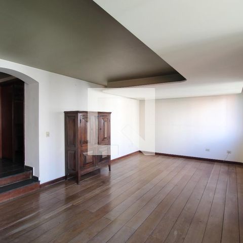 Apartamento para alugar com 210m², 3 quartos e 4 vagasSala