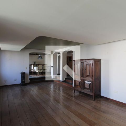 Apartamento para alugar com 210m², 3 quartos e 4 vagasSala