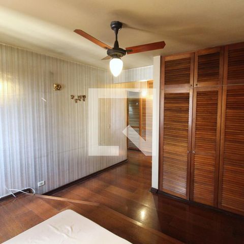 Apartamento para alugar com 210m², 3 quartos e 4 vagasQuarto 3 - Suíte