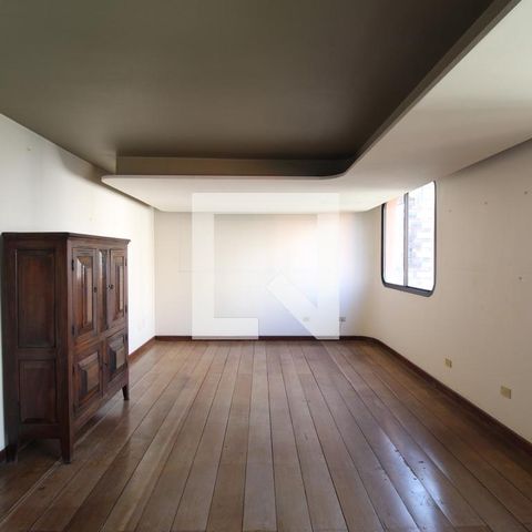 Apartamento para alugar com 210m², 3 quartos e 4 vagasSala