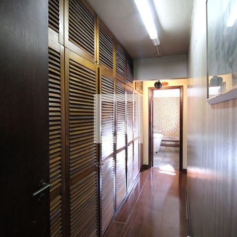 Apartamento para alugar com 210m², 3 quartos e 4 vagasCloset da Suíte