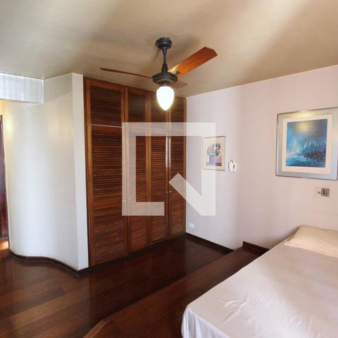 Apartamento para alugar com 210m², 3 quartos e 4 vagasQuarto 3 - Suíte