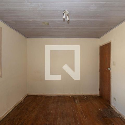 Casa à venda com 70m², 2 quartos e sem vaga Casa à venda com 70m², 2 quartos e sem vagaQuarto 1