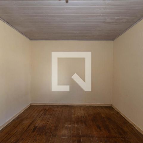 Casa à venda com 70m², 2 quartos e sem vaga Casa à venda com 70m², 2 quartos e sem vagaQuarto 1